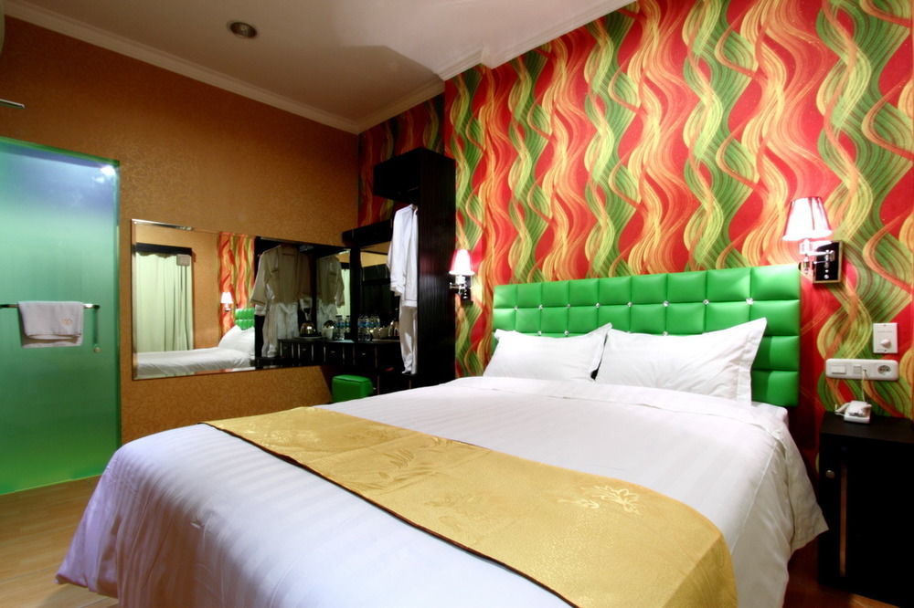 Hotel Rovi Boutique Dżakarta Zewnętrze zdjęcie